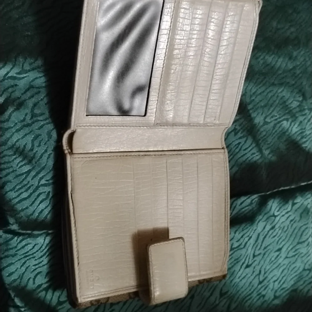 Gucci Horse Bit Wallet - Picture 2 of 11